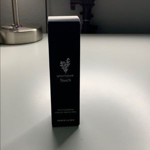 Younique Stick Foundation Velour